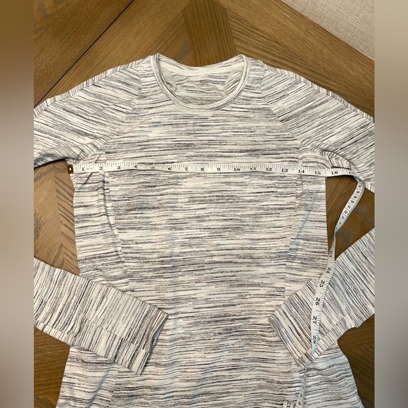 LULULEMON Runderful Long Sleeve Shirt - Space Dye Camo White Silver Spoon - Picture 2 of 8